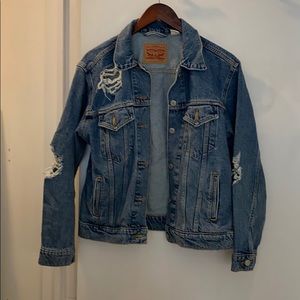 Levi’s denim jacket